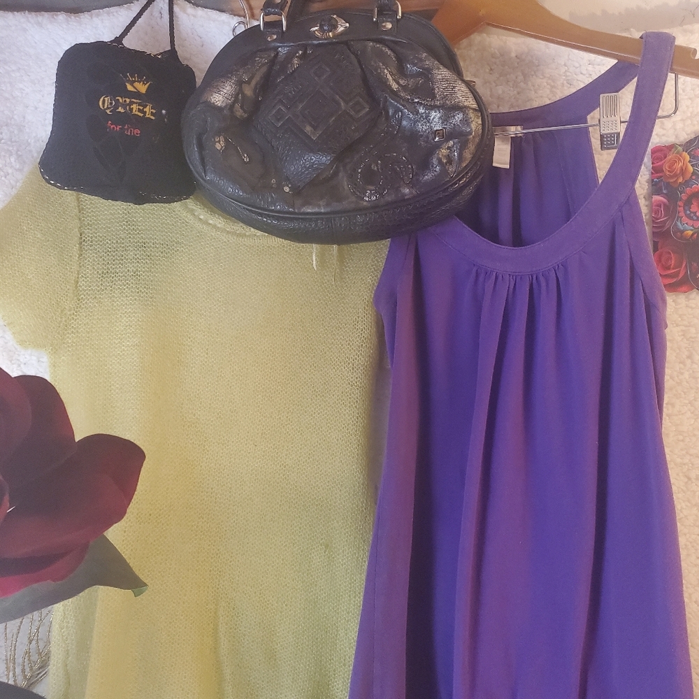 Purple Top and Green Top